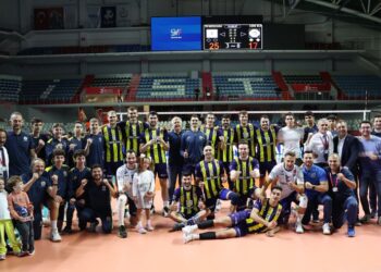 Fenerbahçe Medicana, Cizre Belediyespor’u rahat geçti!