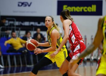 Fenerbahçe Opet, Casademont Zaragoza’ya fark attı!