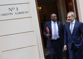 Dışişleri Bakanı Hakan Fidan, İngiliz mevkidaşıyla görüştü