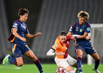 Galatasaray, evinde Roma’ya farklı kaybetti!