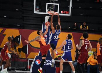 Galatasaray, evinde TOFAŞ’a kaybetti!