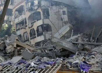 Lübnan’da işgal devam ediyor: İsrail ordusu belediye binasını hedef aldı