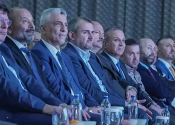 MESİAD, tekstil sektörüne katkı sunanları ödüllendirdi