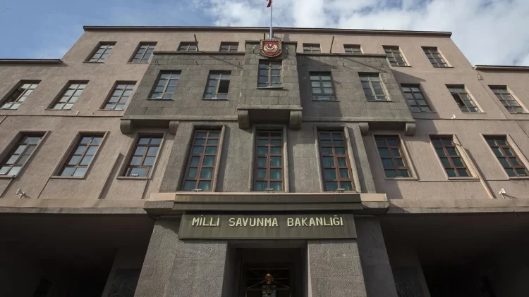 Milli Savunma Bakanlığı (MSB), Türkiye ile İsrail arasında Azerbaycan'da Suriye'de çatışmasızlık mekanizması kurulması amacıyla bir ilk teknik görüşme yapıldığını duyurdu.