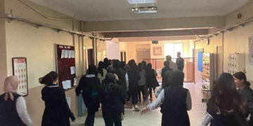 Muş’ta, öğretmen ve öğrencilere AFAD ekiplerinden afet farkındalık eğitimi!