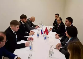 Bakan Kurum, Rusya İklim Değişikliği Özel Temsilcisi Edelgeriyev ile bir araya geldi