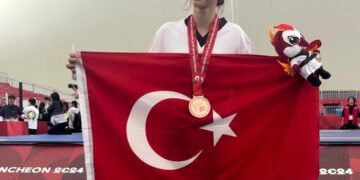 Rüveyda Nur Evin, Dünya Gençler Tekvando Şampiyonası’nda 3. oldu!