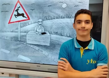 Sinop’lu ortaokul öğrencisi, çizdiği karikatürle dünya birincisi oldu!