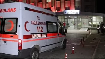 Sinop’ta, 2 otomobilin çarpışması sonucu 4 kişi yaralandı!