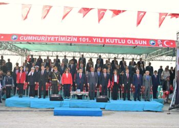 Sinop’ta 29 Ekim Cumhuriyet Bayramı coşkusu!