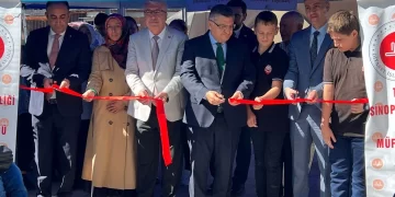 Sinop’ta, Mevlid-i Nebi Haftası ve Camiler Haftası Kitap Fuarı başladı!