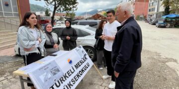 Sinop Türkeli’de, uyuz hastalığı hakkında bilgilendirme etkinliği!