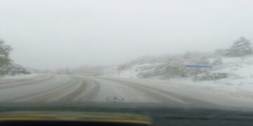 Sinop’un yüksek kesimlerine ilk kar yağdı!