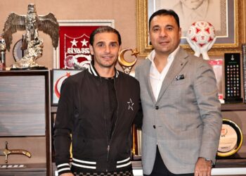Sivasspor’da, sportif direktörlük görevine Abdurrahman Dereli getirildi!