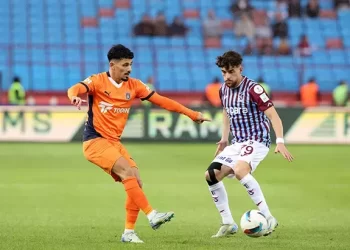Trabzonspor, Başakşehir’i uzatmalarda geçti!
