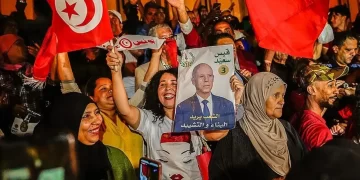 Tunus Cumhurbaşkanı Kays Said, yüzde 90,69 oy oranıyla yeniden göreve seçildi