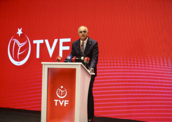 TVF Başkanlığına yeniden seçilen Mehmet Akif Üstündağ Kimdir!