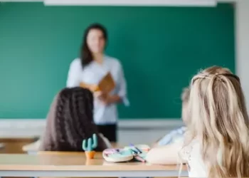 Siyasilerden 24 Kasım Öğretmenler Günü Paylaşımları