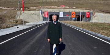 Bakan Uraloğlu: 8 Milyar Liranın Üstünde 8 Ayrı Karayolu Projesine Devam Ediyoruz