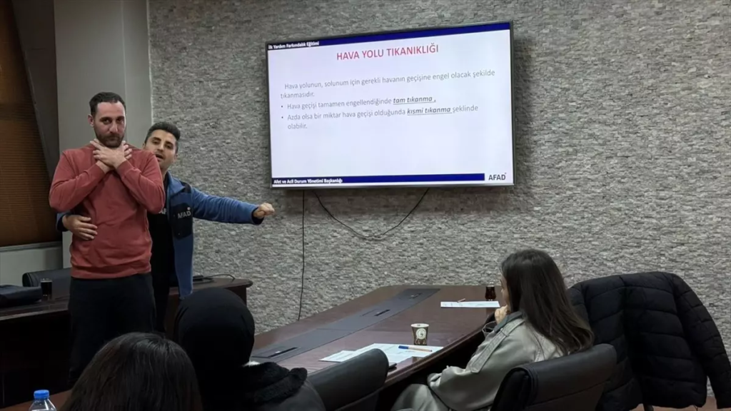 Edirne'de AFAD Gönüllüsü Eğitimleri Başladı AFAD Gonullusu Egitimleri habermeydan