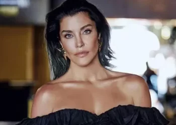 Deniz Akkaya hakkında gözaltı kararı