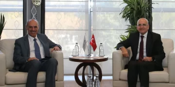 İslam Kalkınma Bankası ile 370 milyon dolarlık iki anlaşma imzalandı