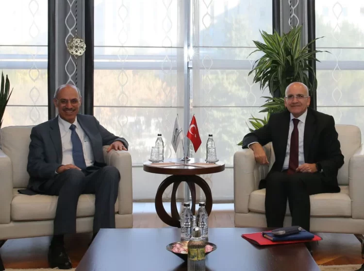 İslam Kalkınma Bankası ile 370 milyon dolarlık iki anlaşma imzalandı Islam Kalkinma Bankasi habermeydan