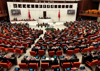 Kadınların soyadı düzenlemesi, 9. Yargı Reform paketi’nden çıkarıldı