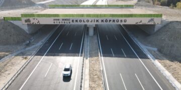 Bakan Uraloğlu: Karayollarında 15 Yeni Ekolojik Köprü Planlıyoruz