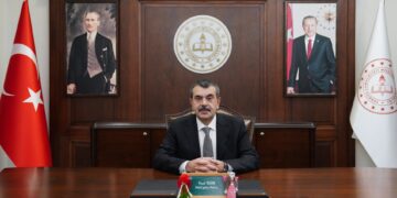 Bakan Tekin’den 24 Kasım Öğretmenler Günü Mesajı