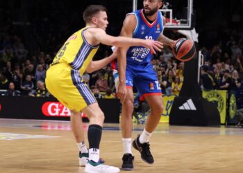 Alba Berlin 70-86 Anadolu Efes