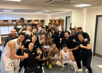 Fenerbahçe Beko, evinde Aliağa Petkimspor'a kaybetti! Fenerbahçe Beko, evinde Aliağa Petkimspor’a kaybetti!