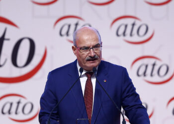 ATO Başkanı Baran açıkladı: İstihdamı zorlaştıran, üretimi ve ticareti ağırlaştıran düzenlemelerden, yüklerden kaçınmalıyız ATO Başkanı açıkladı: Vergi tahsilat oranında en düşük olan ülkeler arasındayız