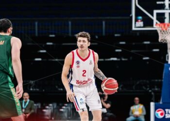 Bahçeşehir Koleji, Yalovaspor’u son topta devirdi!