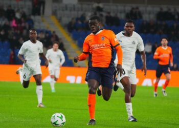 Başakşehir 1-1 Petrocub