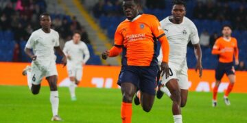 Başakşehir 1-1 Petrocub