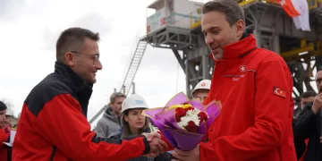 Bakan Bayraktar’dan petrol üretimi hakkında açıklama