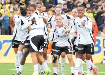 Beşiktaş, kadınlar derbisinde Fenerbahçe’yi deplasmanda devirdi!