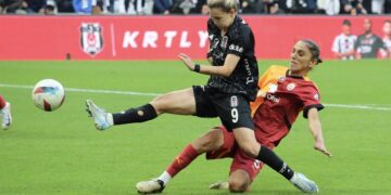Beşiktaş, kadınlar derbisinde Galatasaray’ı tek golle geçti!