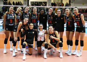 Eczacıbaşı Dynavit, deplasmanda rahat kazandı!