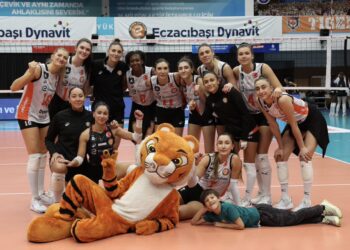 Eczacıbaşı Dynavit, Keçiören Belediyesi Sigorta Shop’u set vermeden geçti!