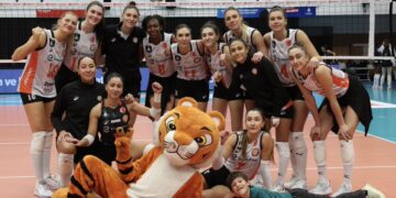 Eczacıbaşı Dynavit, Keçiören Belediyesi Sigorta Shop’u set vermeden geçti!