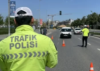 Bakan Yerlikaya’dan emniyet kemeri uyarısı: 677 bin 978 sürücüye işlem yapıldı