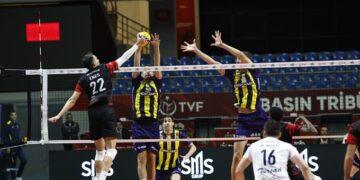 Fenerbahçe Medicana, Türşad SK’yı set vermeden geçti!