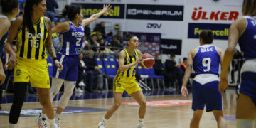 Fenerbahçe Opet’ten, Bodrum Basketbol’a 40 sayı fark!