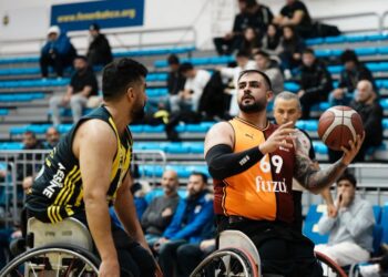 Galatasaray, Fenerbahçe’yi deplasmanda devirdi!