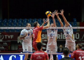 Galatasaray HDI Sigorta, evinde Arkas Spor’a kaybetti!