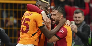 Galatasaray, Tottenham’ı üç golle devirdi!