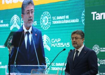 Bakanlar Yumaklı ve Kacır, GAP Hassas Tarım 2. Faz Tanıtım Töreni’ne katıldı