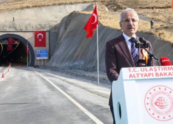 Bakan Uraloğlu açıkladı: 32 virajlar tarih oldu!